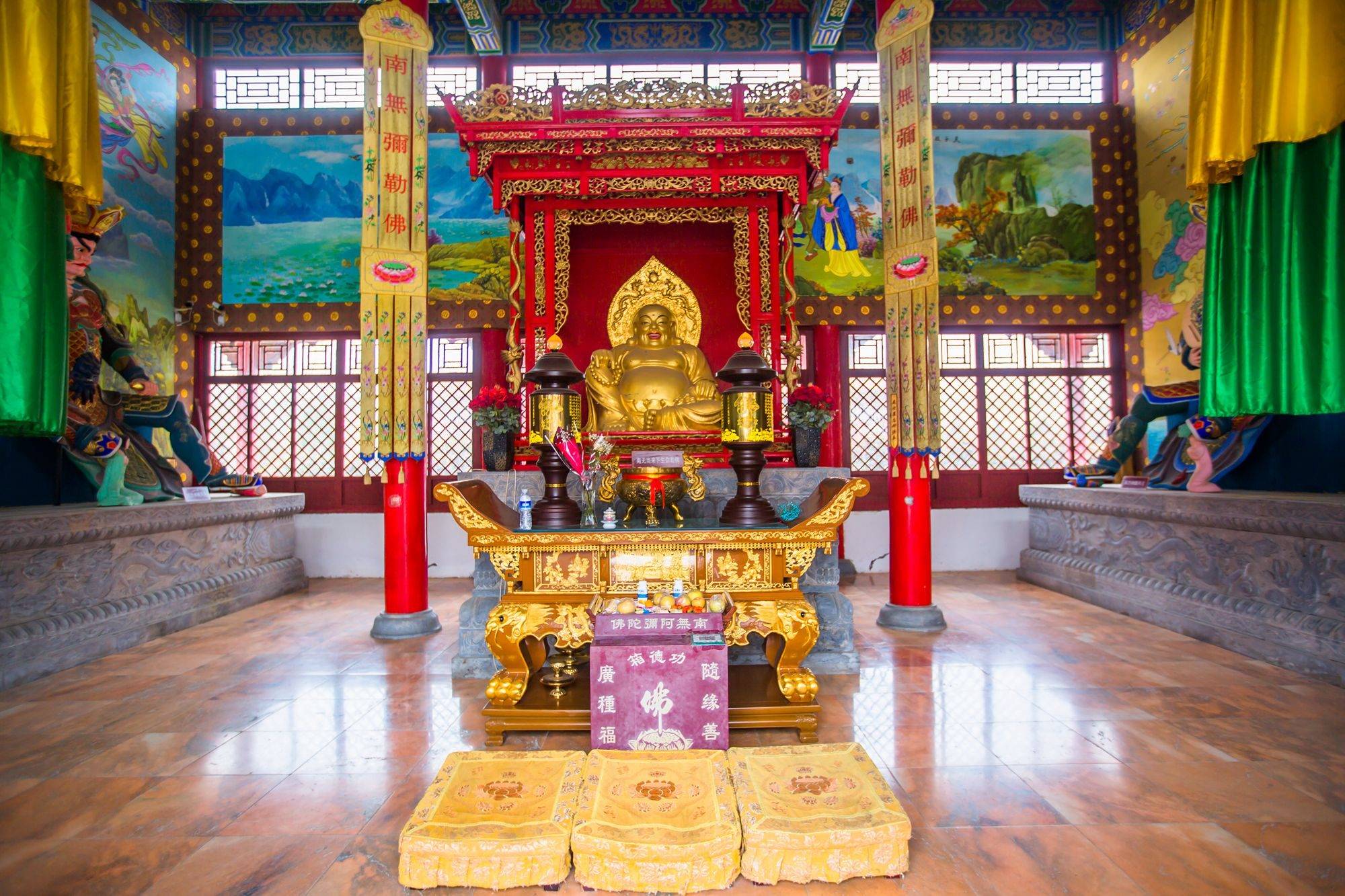 来邯郸,广府古城是很多人的必打卡地,而这里的甘露寺因为历史悠久也