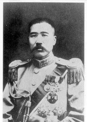 张宗昌去上海,杜月笙花大钱请吃饭,喝多后张说了句话让杜很尴尬_百姓