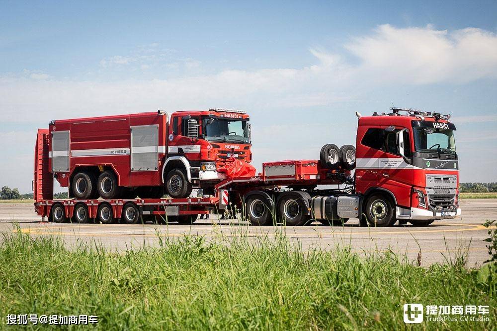 750马力,带你见识一台沃尔沃fh16消防牵引车,这配置真少见