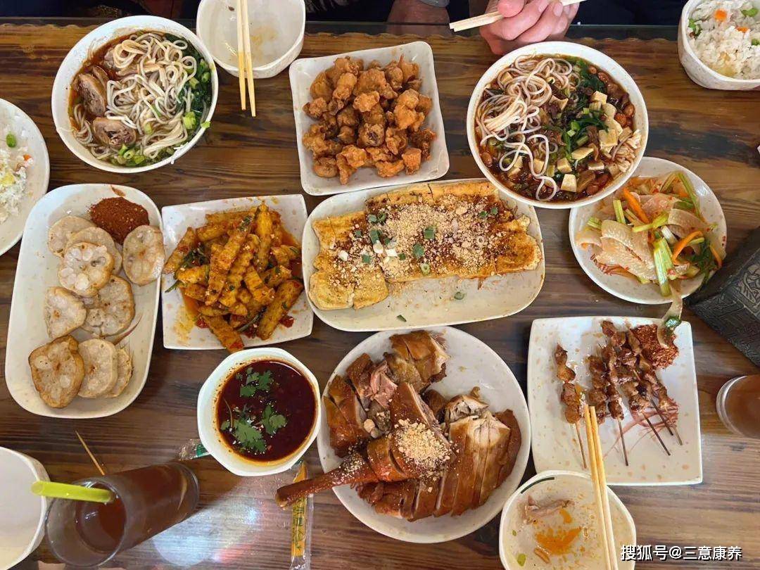 如意的地方"还有国家4a级景区可邑小镇优雅知性地绽放着各种鲜花蜿蜒