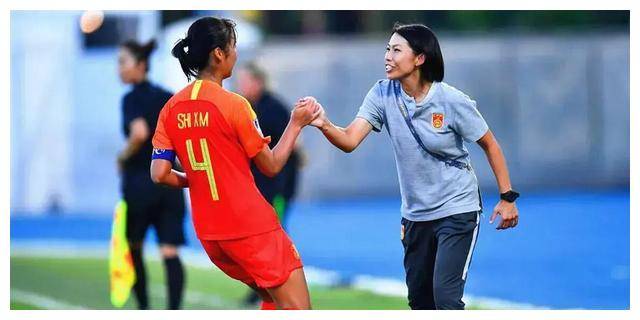 而另一位备受期待的汪倩倩更是让人大跌眼镜,连中超女足联赛都很难有