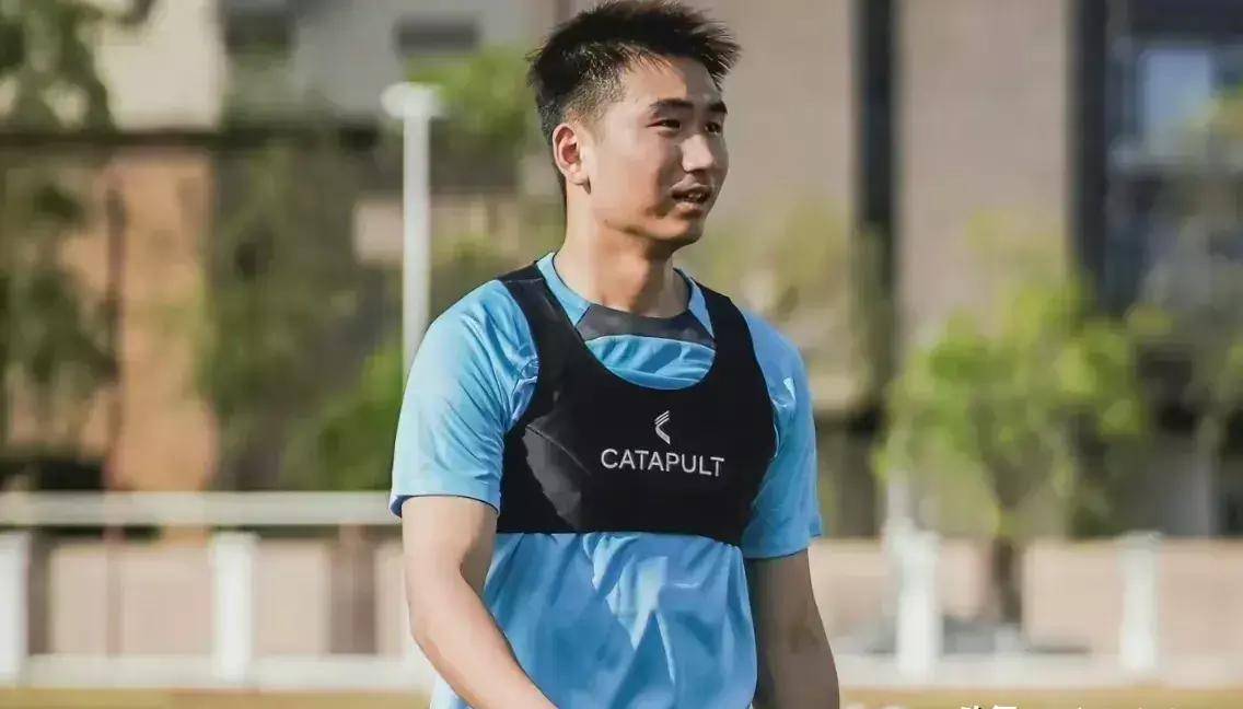 临近开赛,中原铁军仍有人员变动,三名本土青训球员被