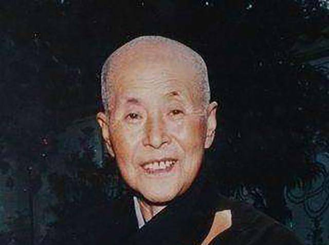 她是"修成正果"的尼姑,圆寂后成肉身菩萨,身上的女