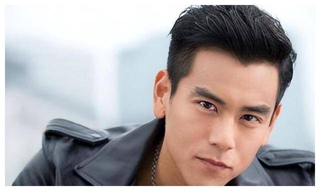 周星驰_彭于晏_费玉清