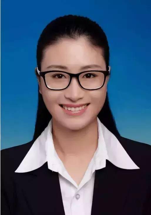 硕士,放弃高薪,扎根大山扶贫,村民富了她牺牲了_黄文秀_父亲_田阳县