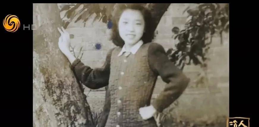 归家一周后在家人的安排下,饶平如同一个父亲好友的女儿毛美棠,俩人