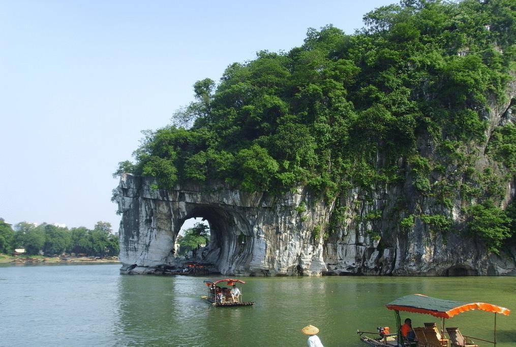 为了增加收入,将象鼻山遮死不许偷看_游客_景点_阳朔