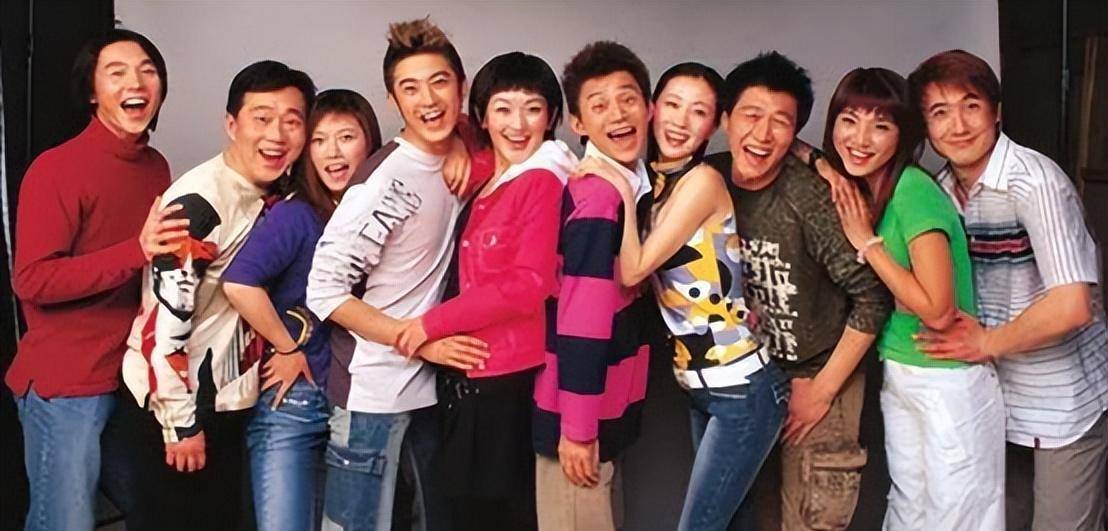 等到《想吃麻花现给你拧》表演完四十场后,他们转战到了著名的海淀