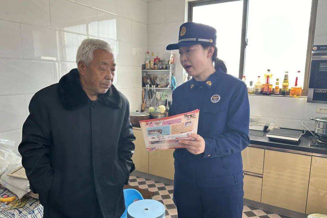除患攻坚 "晋" 行时 | 培训 宣传筑牢住宅小区消防安全防火墙_火灾
