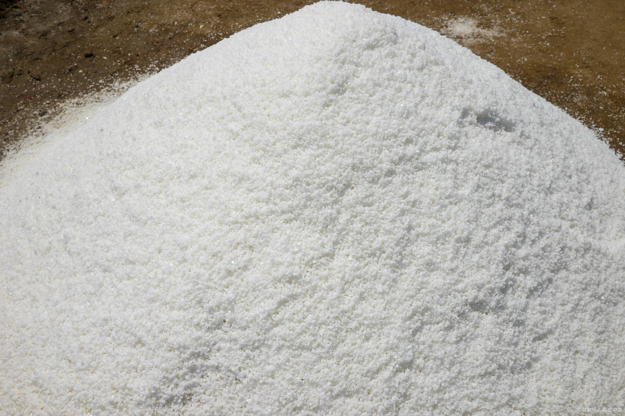 新型立体高纯石英砂提纯生产线工艺突破