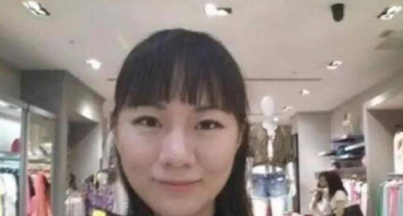 周兰_大学生_女孩