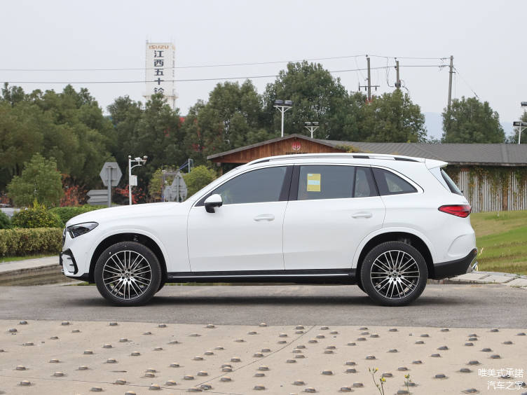 奔驰glccoupe:外观内饰上的豪华演绎_搜狐汽车_搜狐网