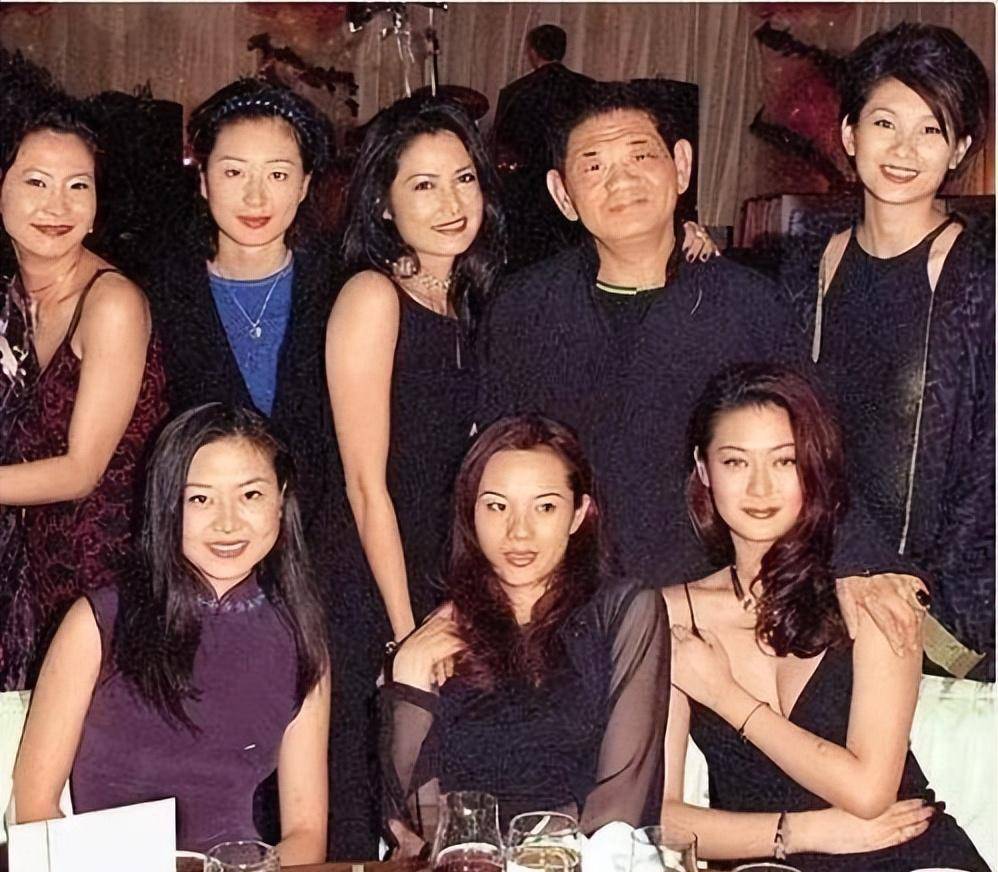 陈宝莲_女人_黄少谷