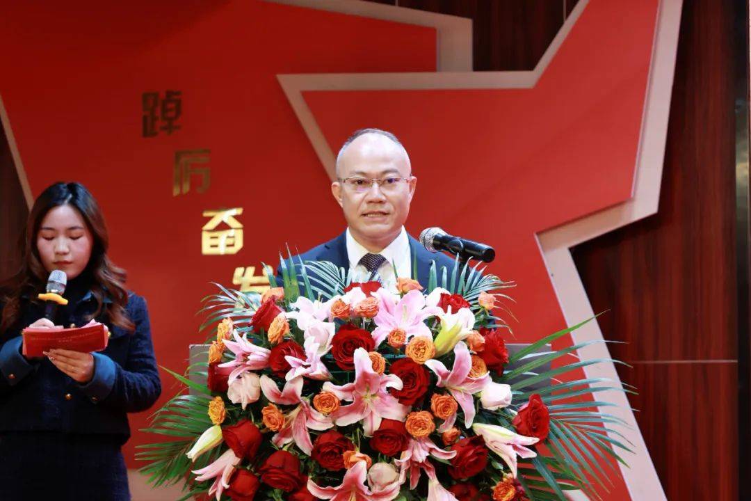 象屿海装与船东stolt-nielsen举行战略合作协议暨6艘化学品船造船签字