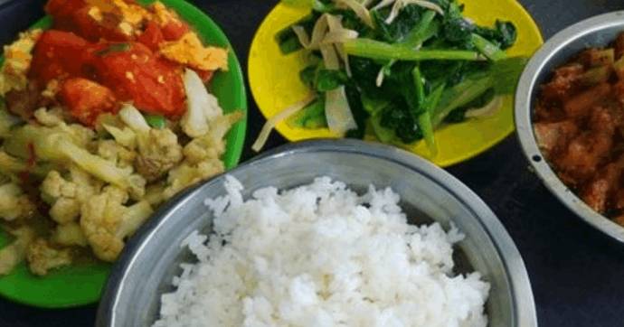 大学生晒他学校6元的午饭,我看过都不信,只想问在哪里,我也去_美食