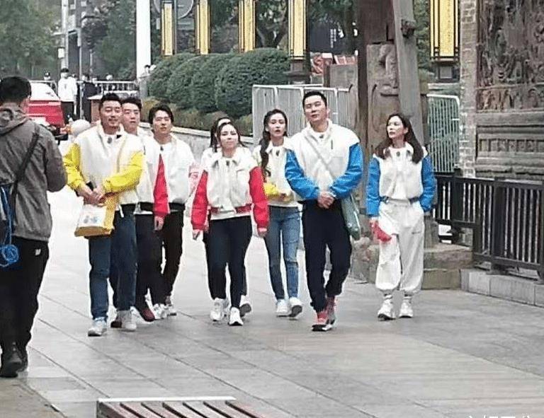 《奔跑吧》最新路透,邓紫棋宋祖儿强势加盟,还有《浪姐》成员!