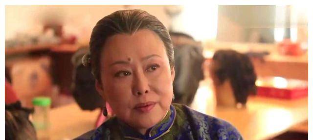 她不仅长得高大,还有着北方人豪爽的气魄,具有其他女明星没有的中性美