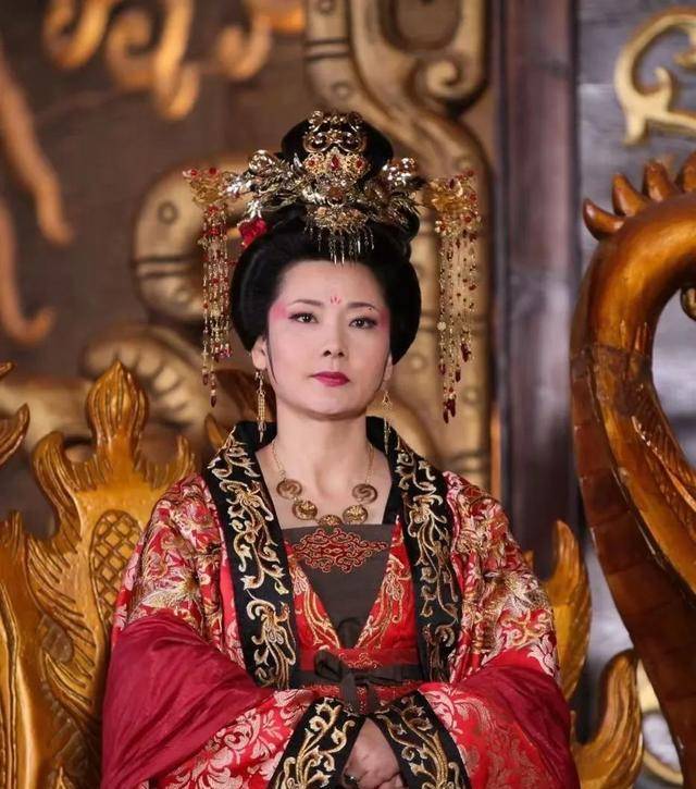 集万千宠爱于一身的"梅妃"江采萍,为何还是抵不过二婚的杨玉环_唐玄宗