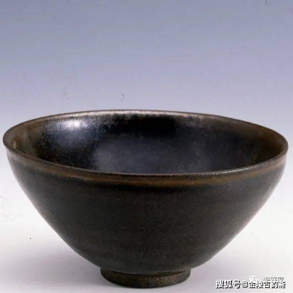 上海博物馆精品陶瓷欣赏_cm_纹饰_造型