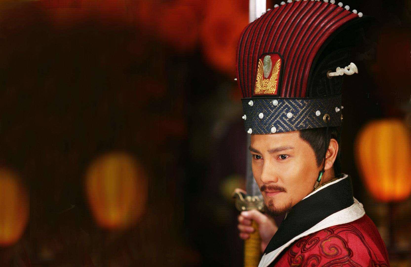 王妃被俘却假装深情,边逃亡边享乐的赵构,为何立赵匡