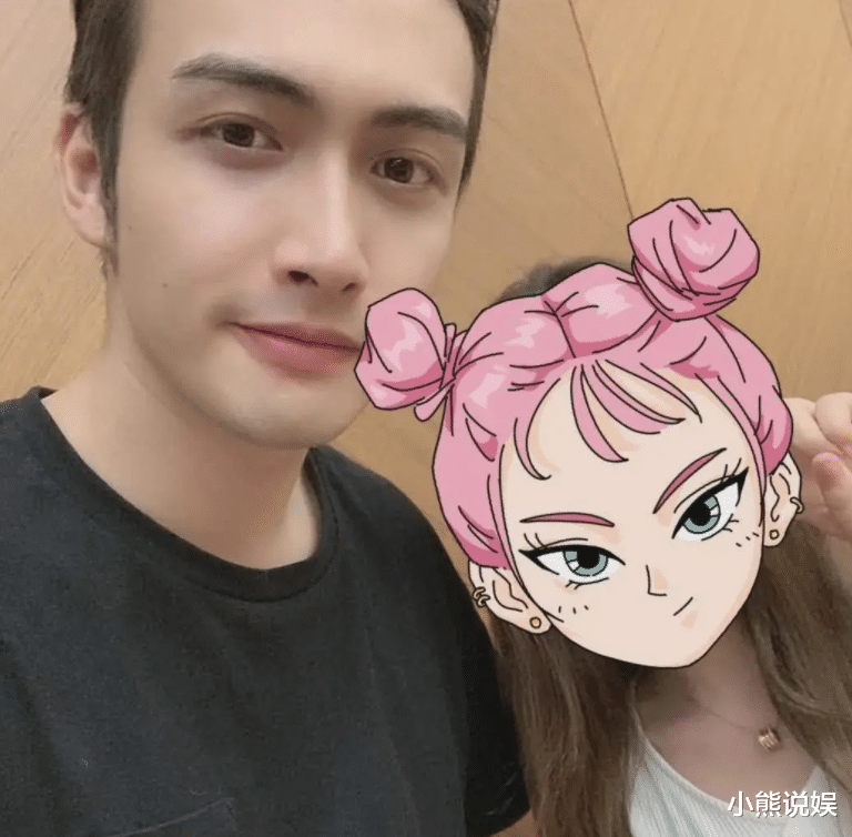 张彬彬在私底下跟人约饭,被晒出照片,发量却引发争议_明星_因为_饭局