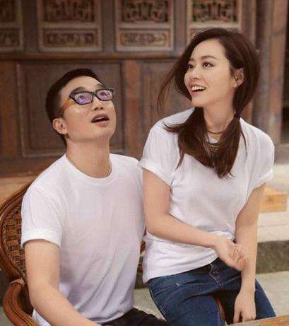 张靓颖母亲:支持女儿分手,回来吧妈照顾你,不能让女儿受委屈_父亲