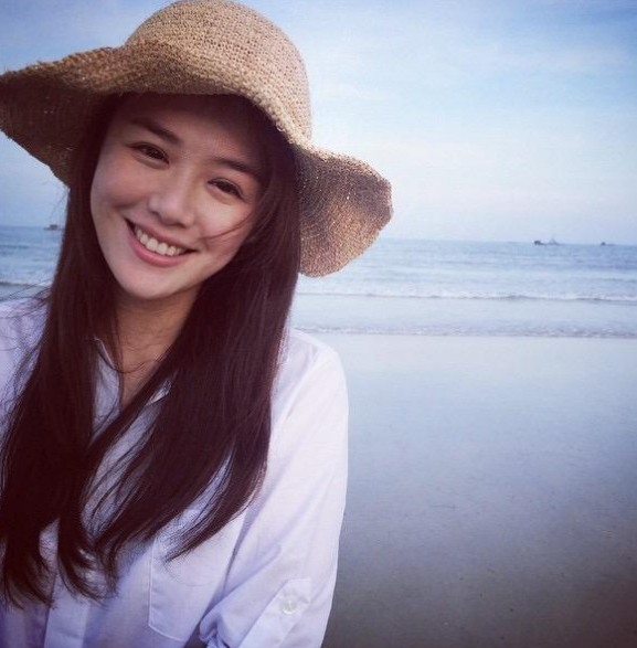 而在这之中,小编也意外发现了有几位女明星选择另