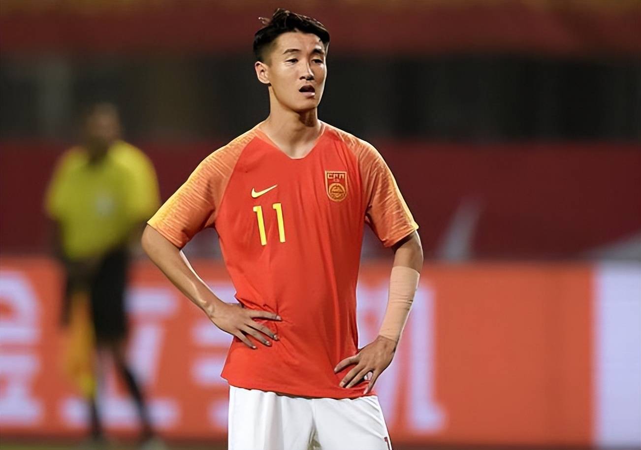 韦世豪最新表态引爆争议,伊万科维奇很意外,球迷骂声一片_国足_决赛