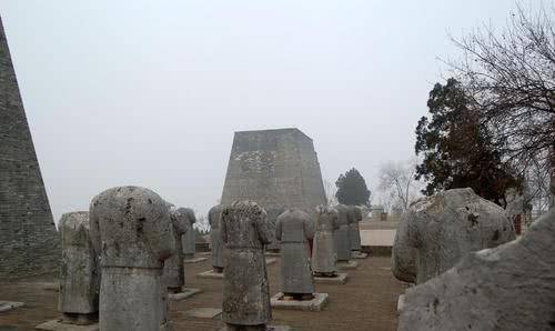 江苏农民挖井冒出黑水,专家闻讯赶来:司马懿,原来你在这!