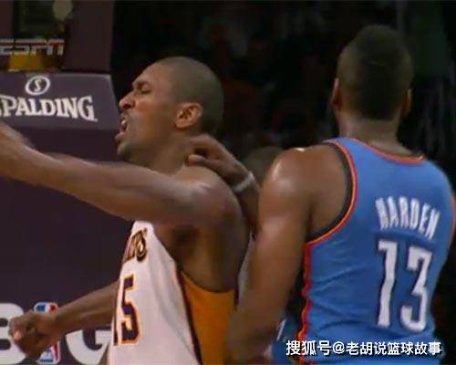 阿泰谈肘哈登:我当时太兴奋了,哈登推了我一下,我才肘击他的_事件