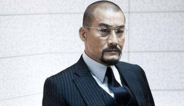 周星驰被孤立,梁家辉道出原因,两个同样境遇的人惺惺相惜_生活_向太