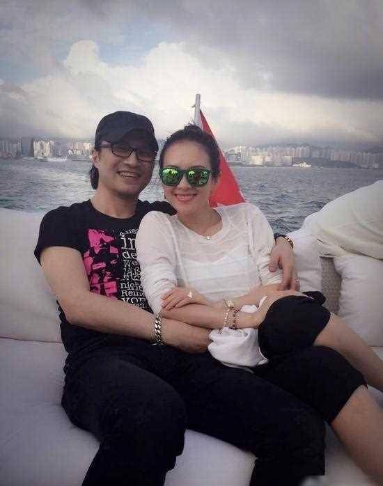 "章子怡"与"汪峰"的婚姻竟是因汪峰被曝与嫩模有染?_网友_女儿_妻子