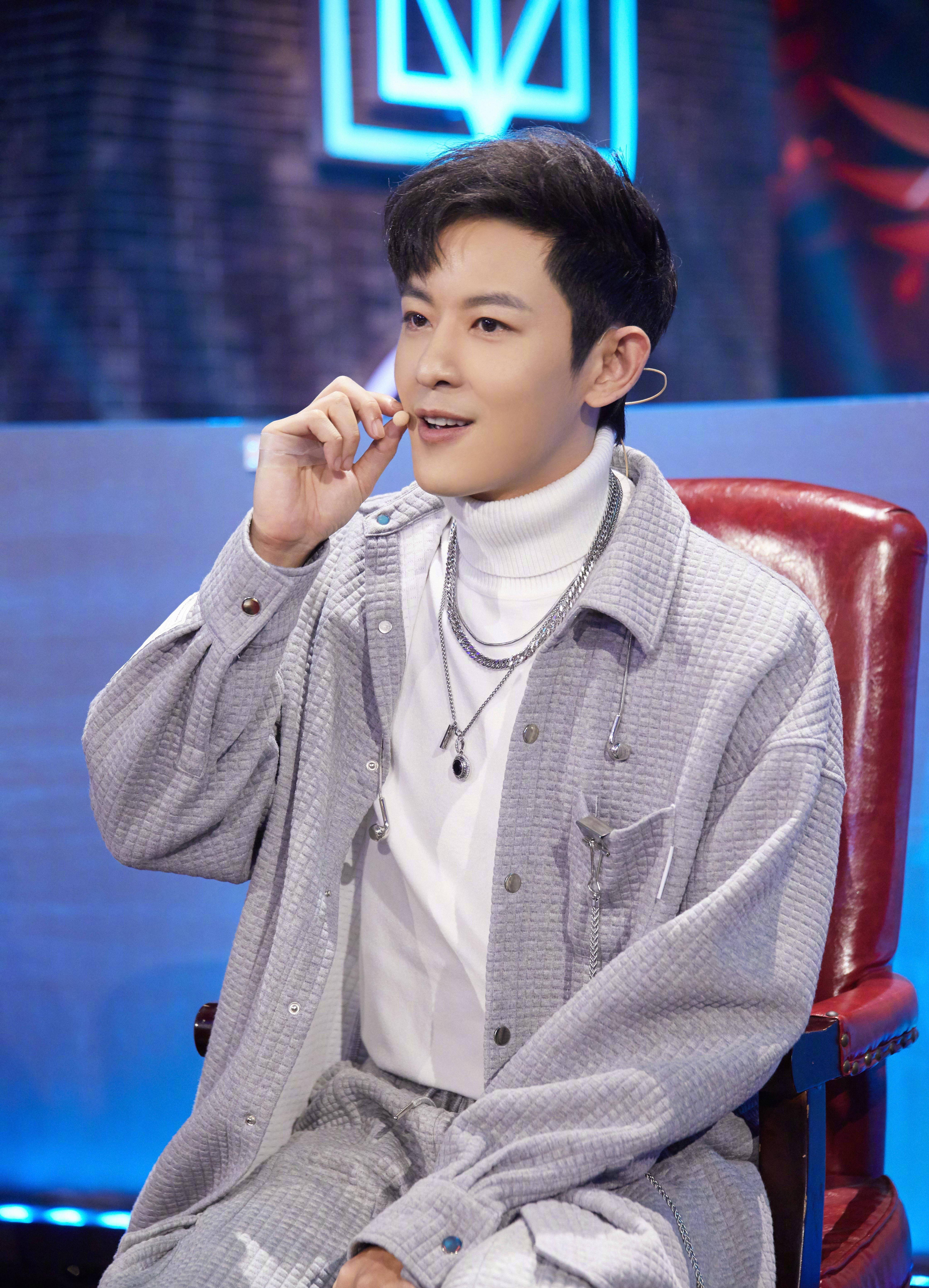 正如敖犬在正文中写道的那样:我一直很拼,说实在的,敖犬现在的咖位