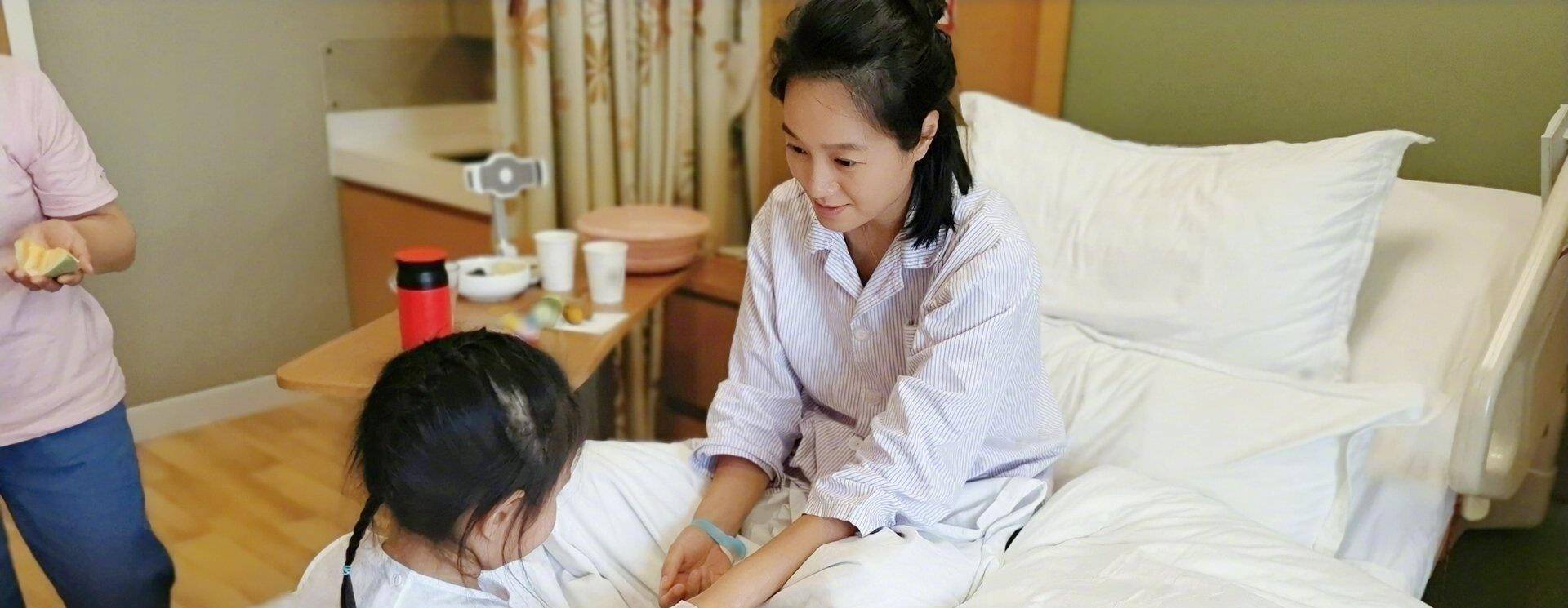 朱丹患病惹女儿不舍:妈妈,你什么时候恢复健康啊_孩子_因为_人们