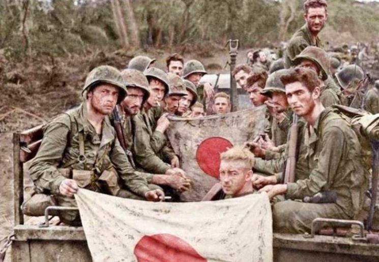 至今不肯原谅进纪念馆前先踩日本军旗此国为啥如此痛恨日本