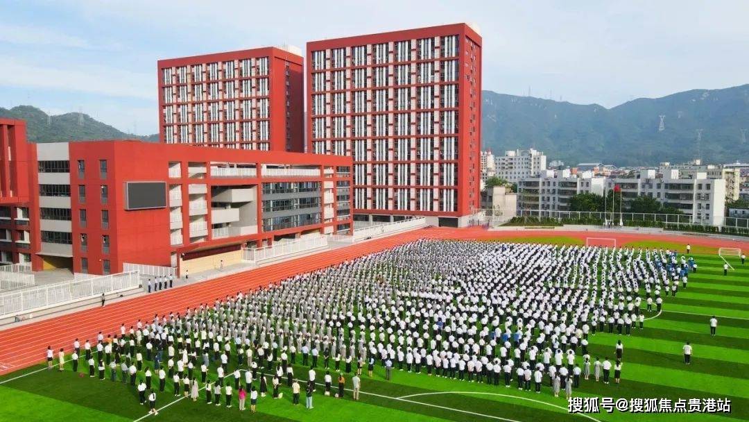 大鹏东庭名苑地铁几号线,地铁口远吗,周边配套设施齐全吗_红岭中学
