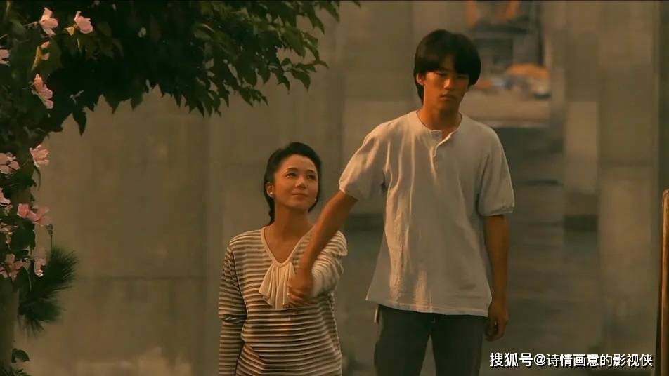 颠覆传统伦理观念,《魔之时刻》细腻刻画母子禁恋中的灵魂洗礼_情感