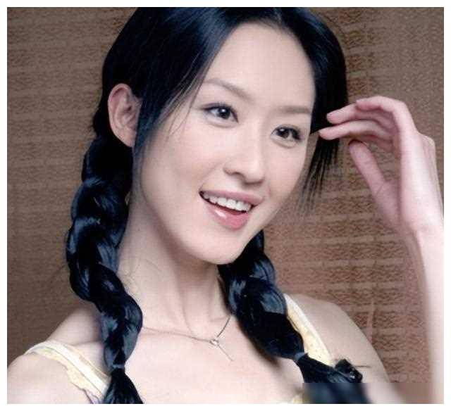 张雯:演坏女人不火,与刘亦菲相似,与热巴抢风头,引人关注.