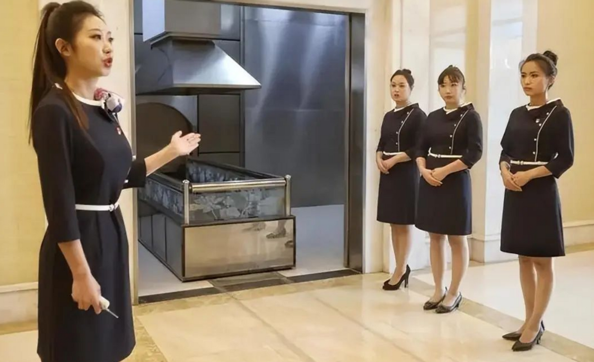 24岁美女在八宝山做火化师,每日焚烧60具尸体,亲人都嫌晦气_林淼_工作