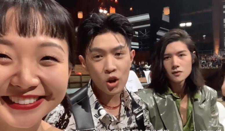 辣目洋子毕业视频:与全员互动超搞笑,但我却被王智的举动暖到!