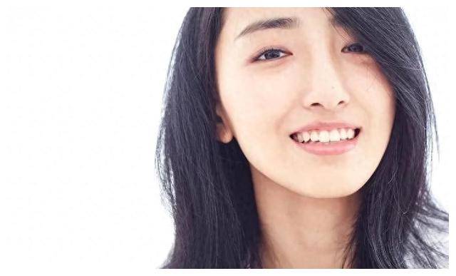 原创凌孜才华横溢充满潜力的女演员照亮银幕