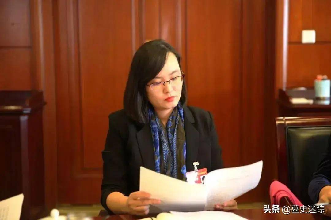张丽莉:为救学生她双腿被截肢,获捐款1000万的她,12年后怎样了_图片