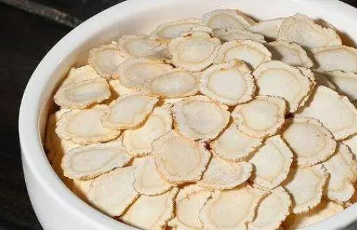 长期吃西洋参,身体会收获5个好处,但4类人建议少吃_食用_功效_人参