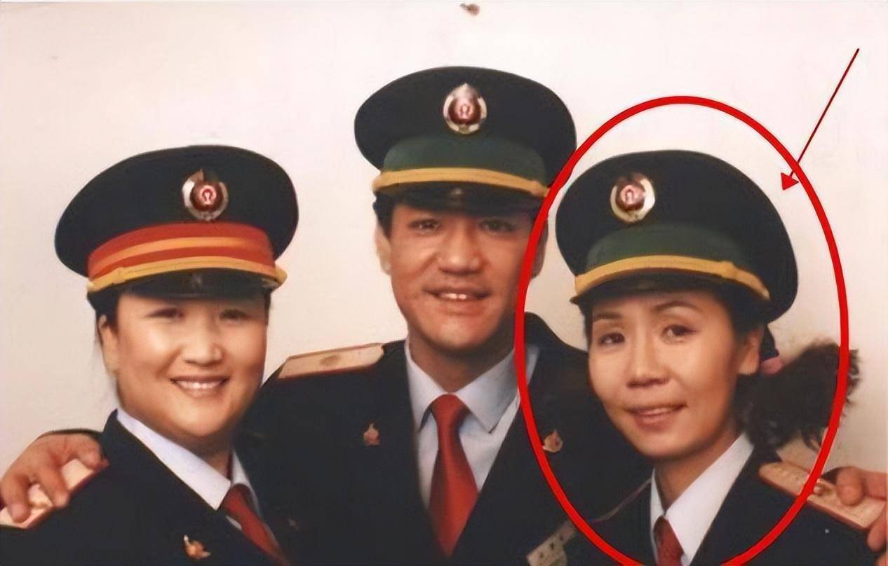 她是"中国最丑女演员",凭什么嫁入豪门,成为阔太?_杨青_贾玲便_角色