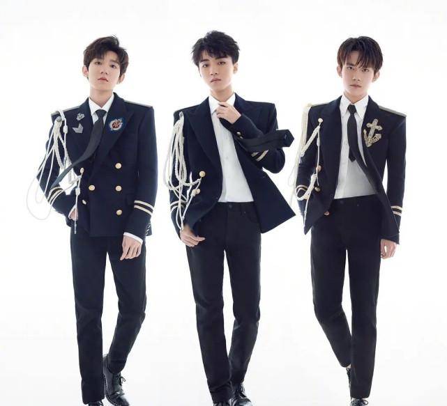 王俊凯公开谈私生!曾被30多个私生紧盯,聚在宿舍门口录音偷窥