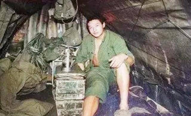 参战老兵回忆老山猫耳洞:三个蚊子一盘菜,十个老鼠一