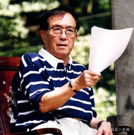 他是中国电影界的奇迹,同时也是谢晋影视艺术学院的首任院长.