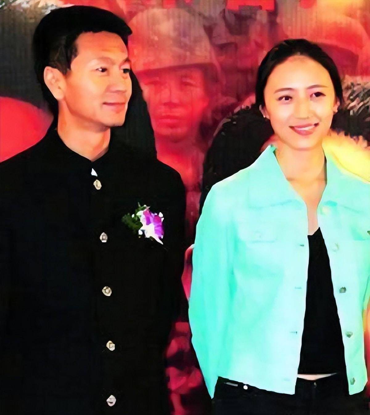 演员吴若甫当红时被绑架,事情被改编成电影,女子陪他走出阴影_刘莎正