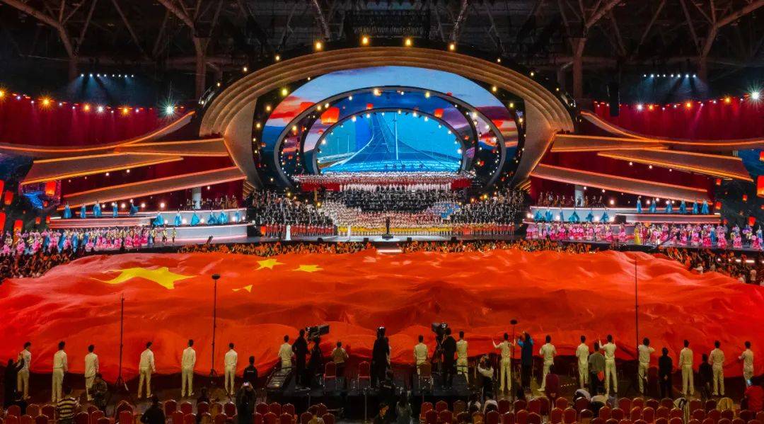 龙腾盛世丨中国摄影名家安琪新年主题邮品&法国荷兰生肖龙邮票联袂