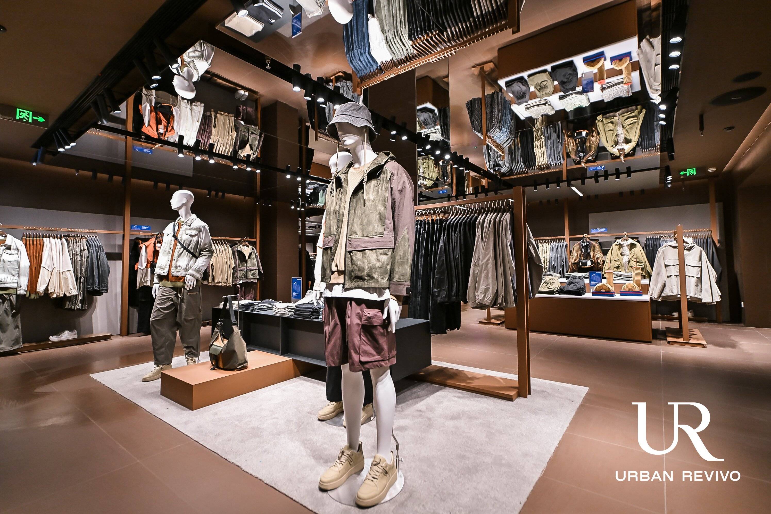 urban revivo 为什么用18年时间重注"奢华大店"?_消费者_门店_品牌